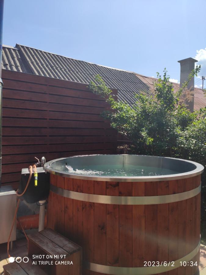 Ferienwohnung U Martinov Poniky Exterior foto