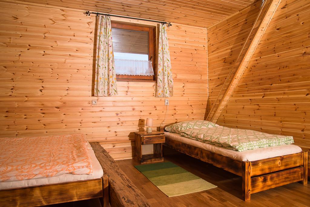 Ferienwohnung U Martinov Poniky Exterior foto