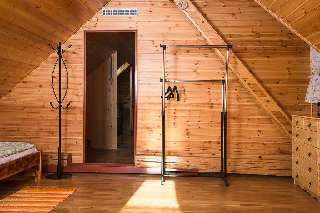 Ferienwohnung U Martinov Poniky Exterior foto