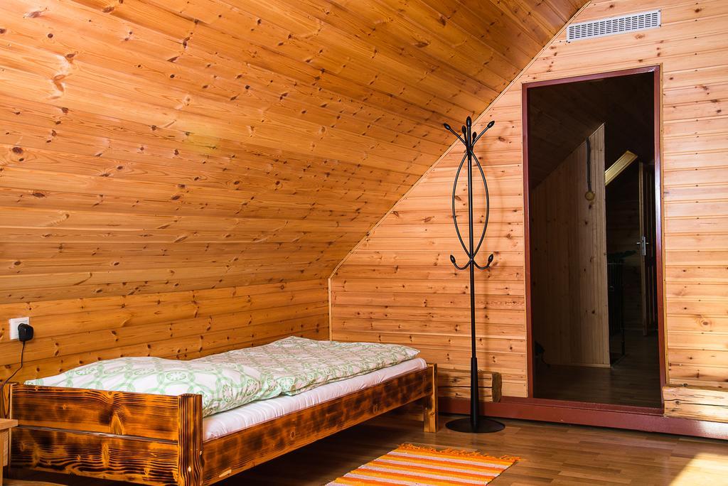 Ferienwohnung U Martinov Poniky Exterior foto